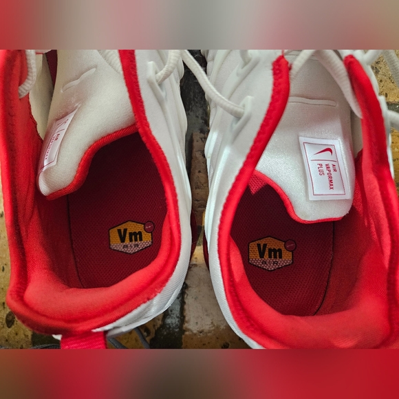 Nike Air Vapor Max Plus Men's Sneakers Size 13 - Picture 9 of 9